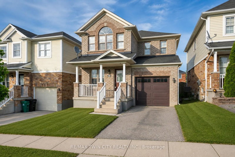 48 Griffiths Avenue