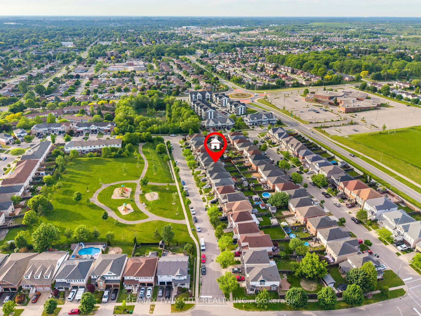 48 Griffiths Avenue • Cambridge, ON photo 33