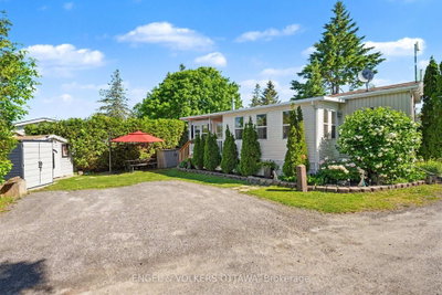 2 Kelly Sand Way • Ashton, ON photo 2