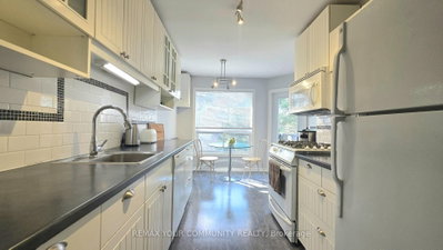 210 Highland Crescent • #19 • Kitchener, ON photo 9