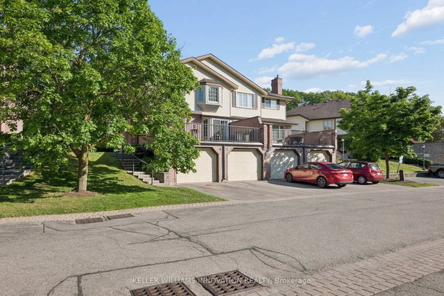 8 - 236 Kingswood Drive
