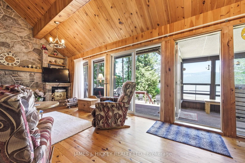 31 Beaverbrook Lane