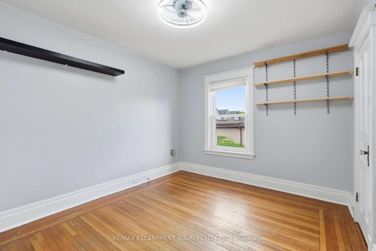71 Aikman Avenue • Hamilton, ON photo 14