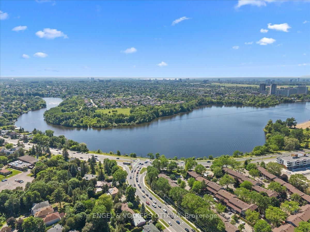34 Viewpointe Private • Ottawa, ON photo 27