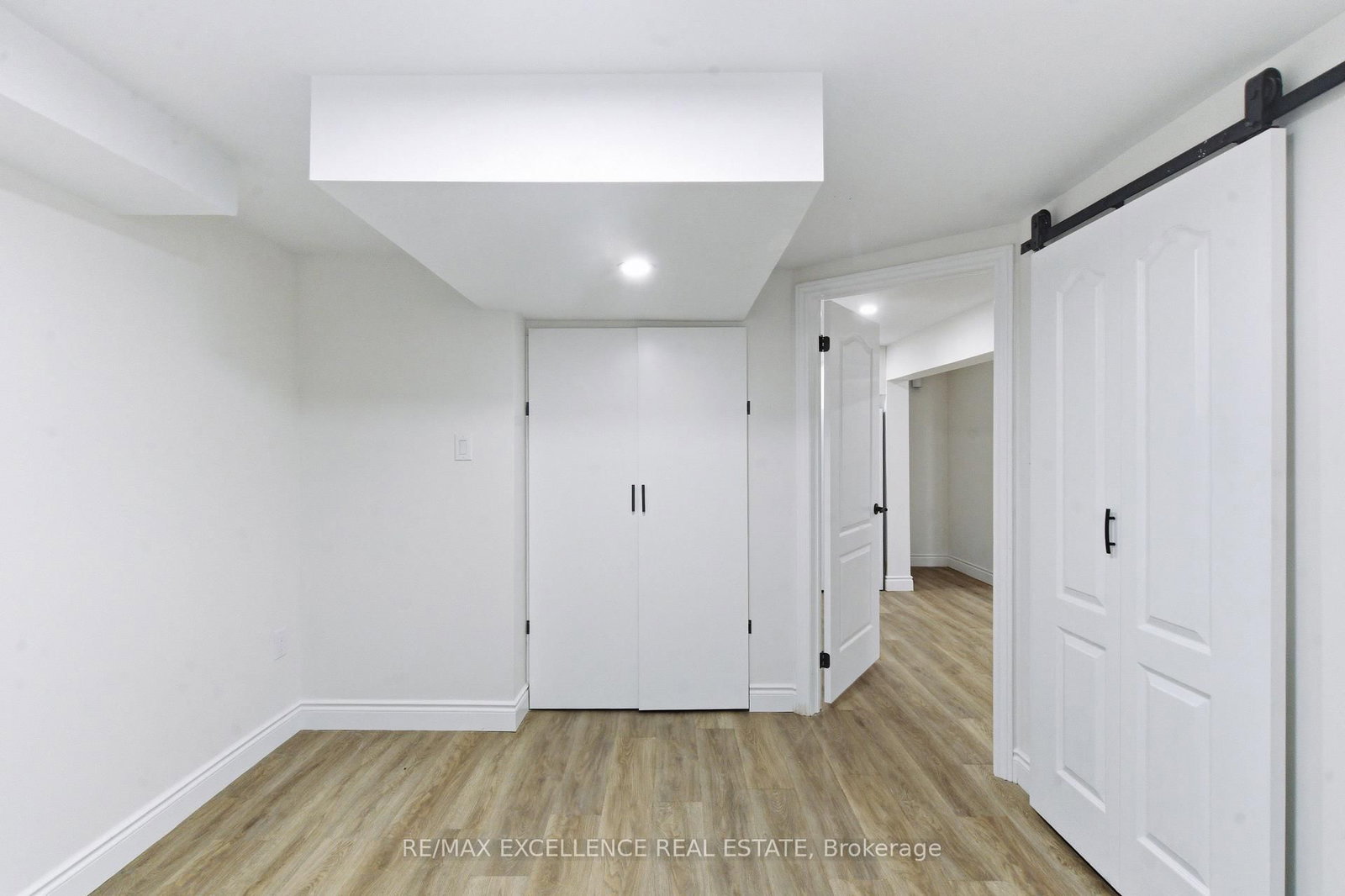 1814 Whitehall Drive • London East, ON photo 39