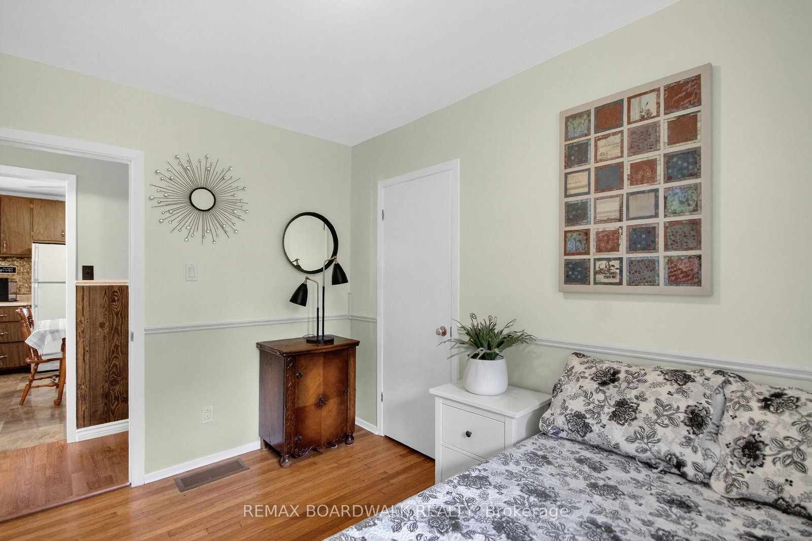 6963 Marco Street • Ottawa, ON photo 31