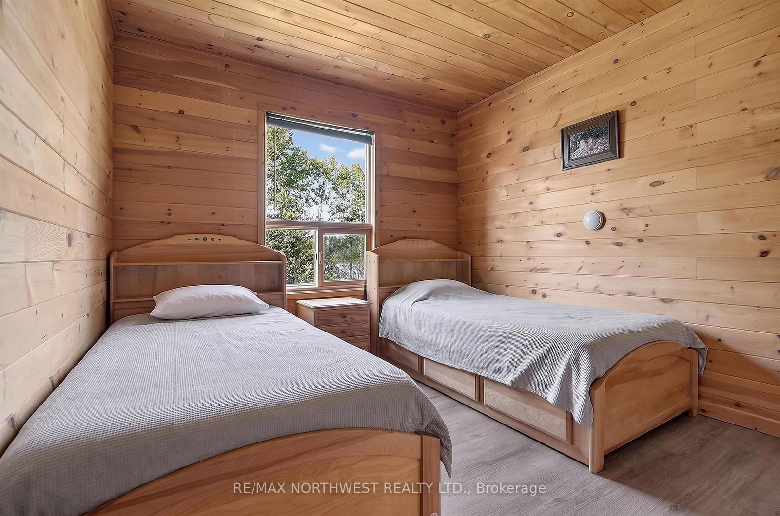 2747 Moore Bay • Sioux Narrows-Nestor Falls, ON photo 12