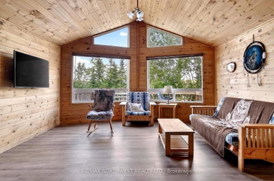2747 Moore Bay • Sioux Narrows-Nestor Falls, ON photo 9