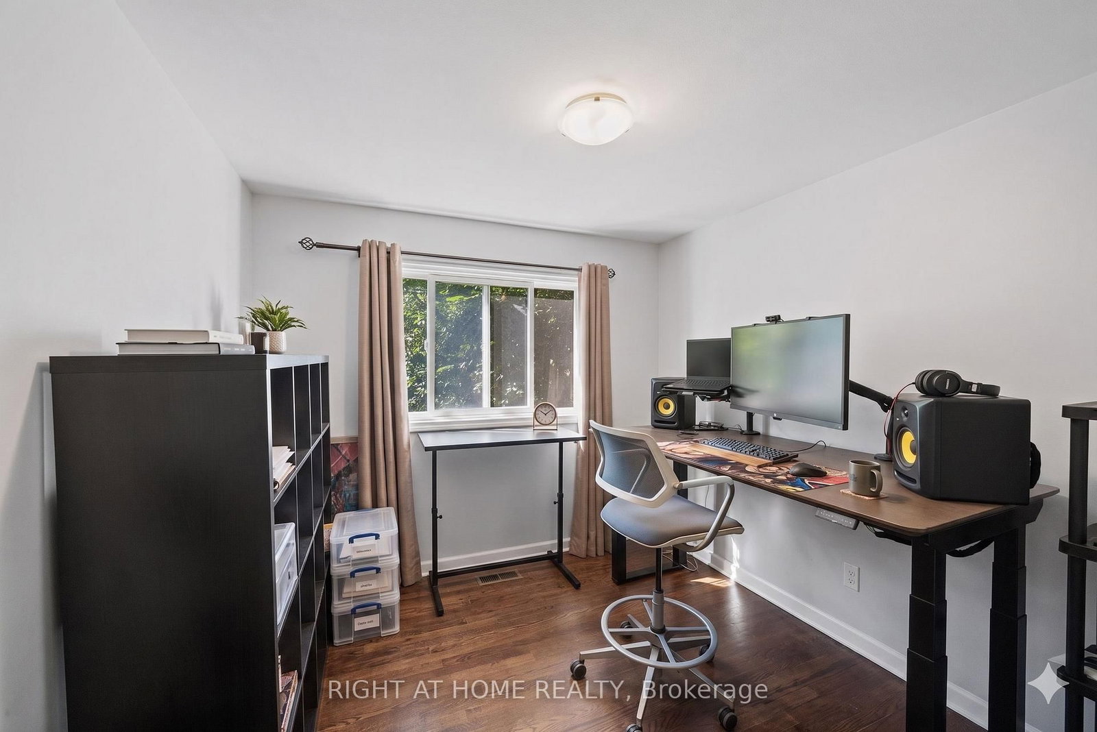 2709 DON Street • Ottawa, ON photo 11