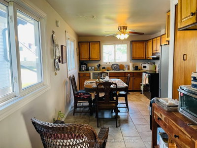 438 Rose Avenue • Peterborough, ON photo 6