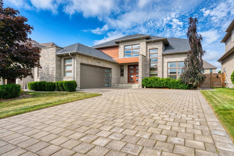 home for sale on 556 Bradwell Chse