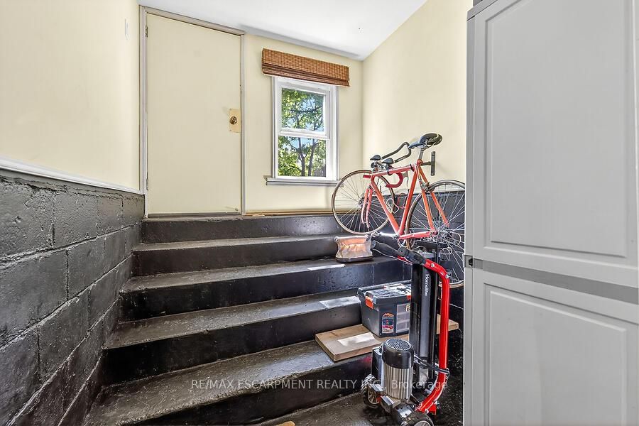 104 Teal Avenue • Hamilton, ON photo 27