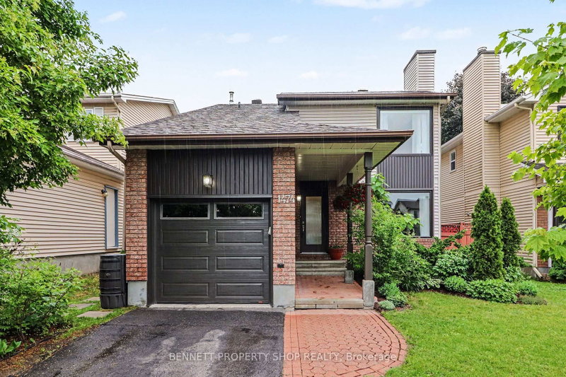 home for sale on 1474 Delia Crescent