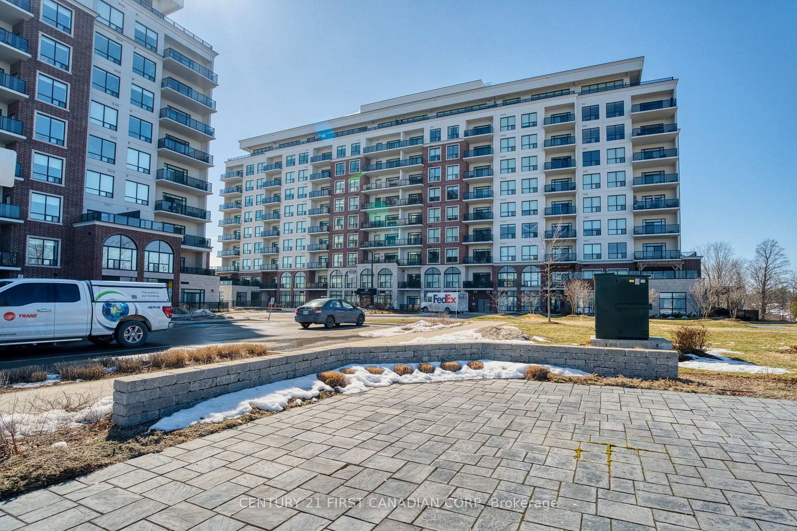 813 - 460 Callaway Road, London North
