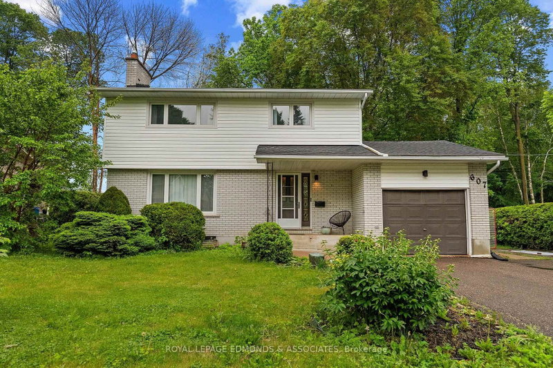 home for sale on 607 Elizabeth Street