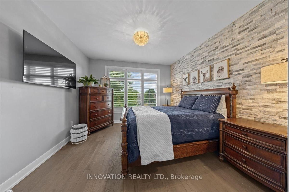 332 Carp Highlands Court • Carp, ON photo 18