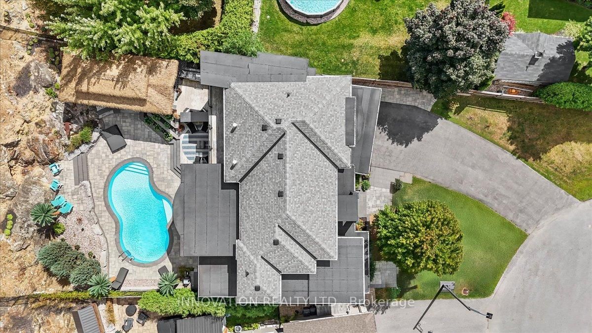 332 Carp Highlands Court • Carp, ON photo 38