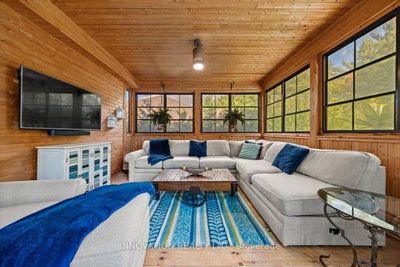 332 Carp Highlands Court • Carp, ON photo 9