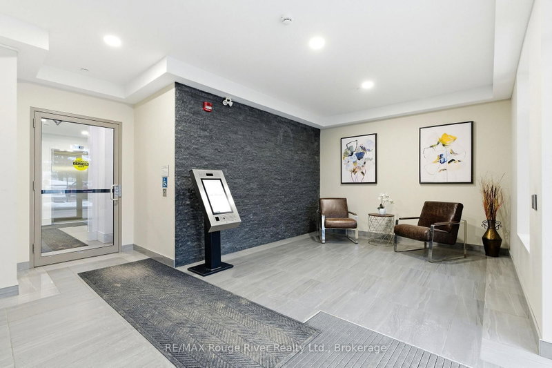 135 Orr St photo 5