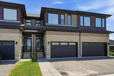 39 BELLHOUSE Avenue • Brantford, ON photo 2
