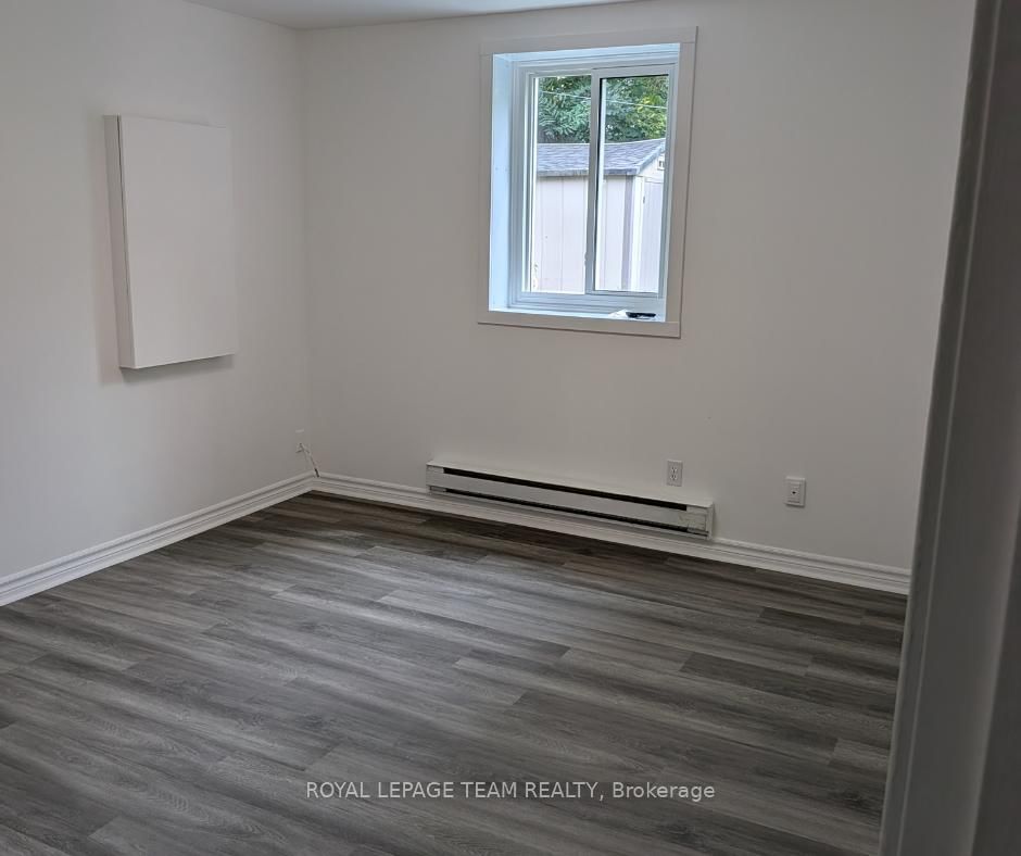 29 Stevenson Ave, Ottawa, view 14