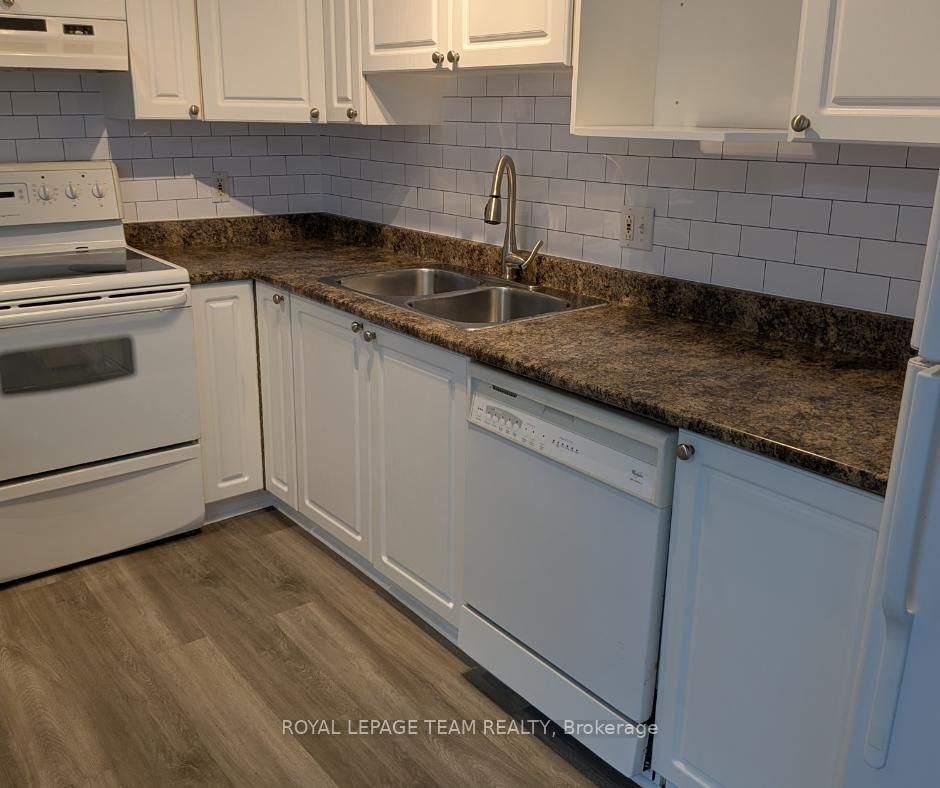 29 Stevenson Ave, Ottawa, view 6