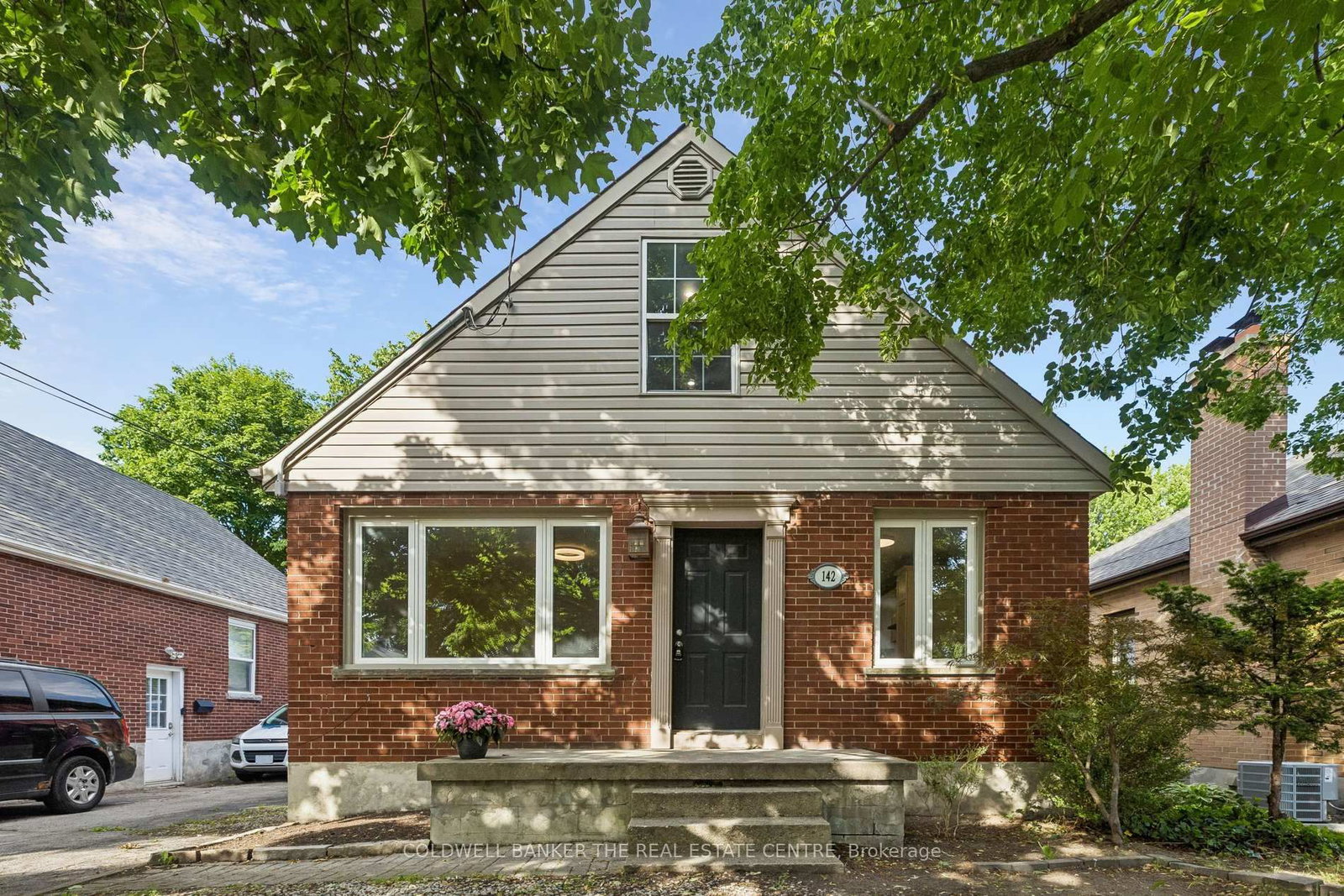 Detached House sold at 142 Harley Street, London East, Ontario, N5Y 2C2 - East C - MLS: X13435212