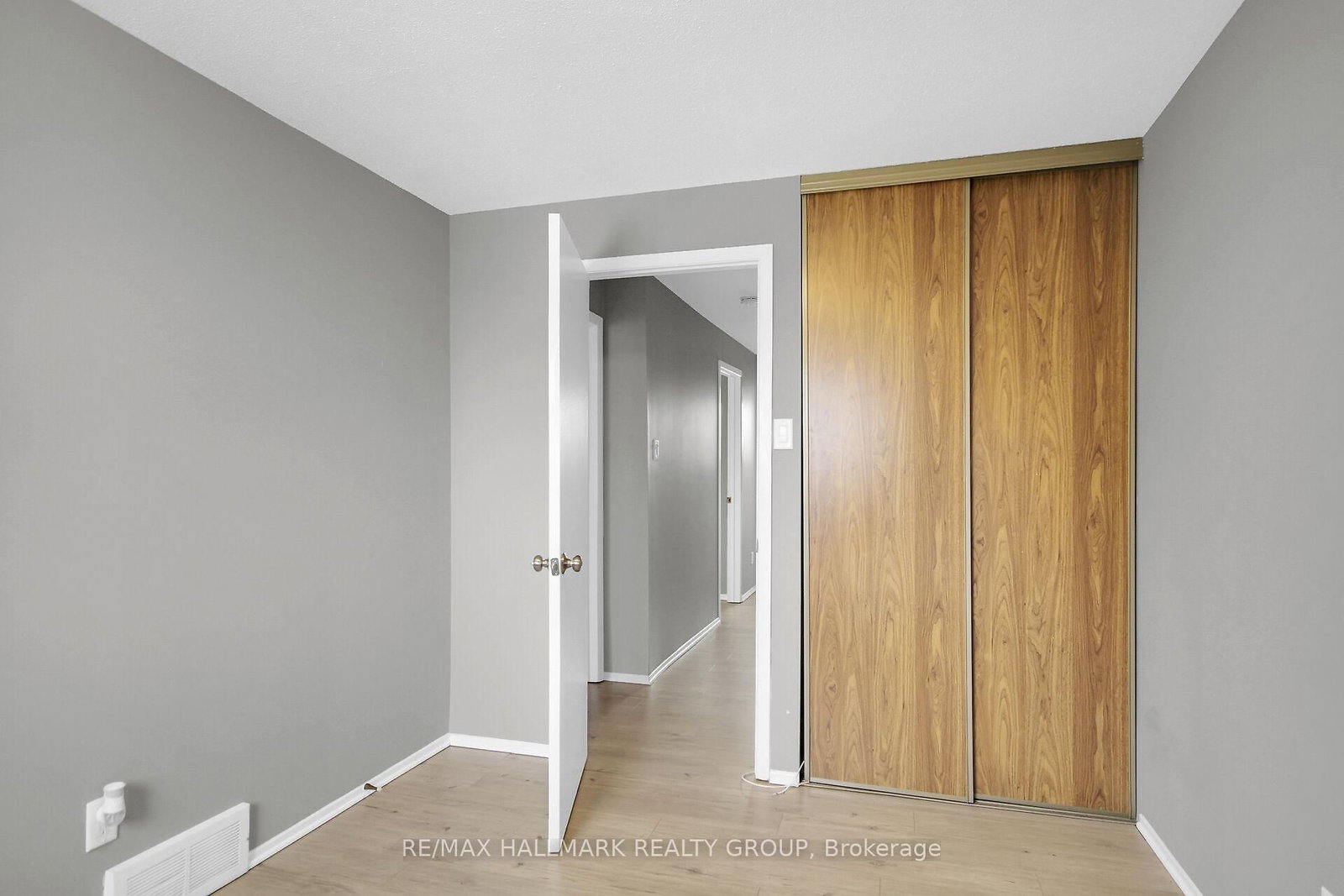 13 Coolspring Crescent • Ottawa, ON photo 17