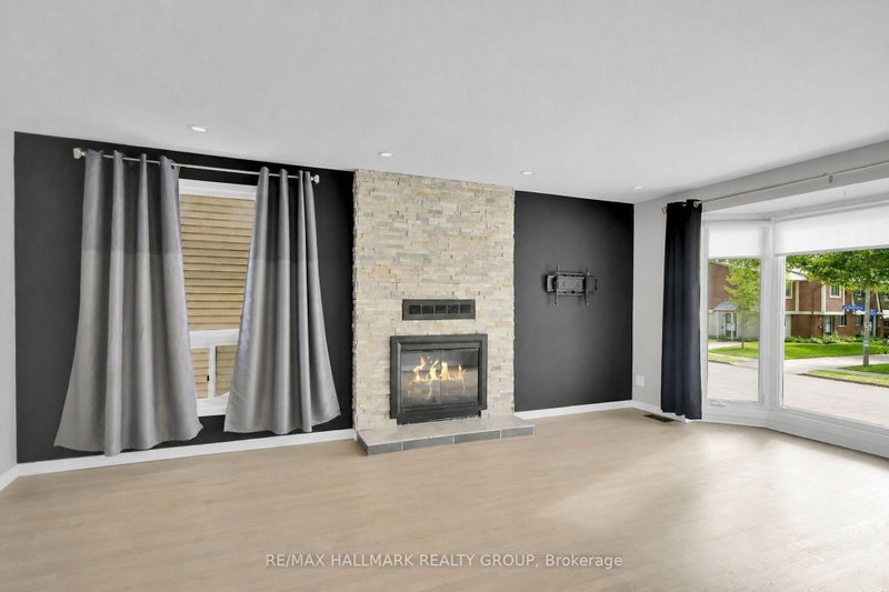 13 Coolspring Crescent