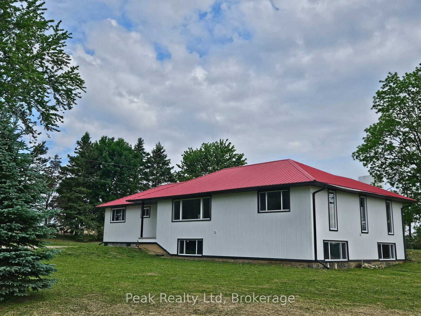 38934 BELGRAVE Road • North Huron, ON photo 1