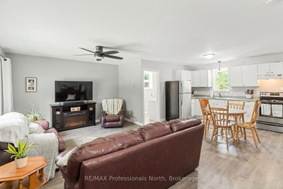 17900 Highway 118 • Highlands East, ON photo 9