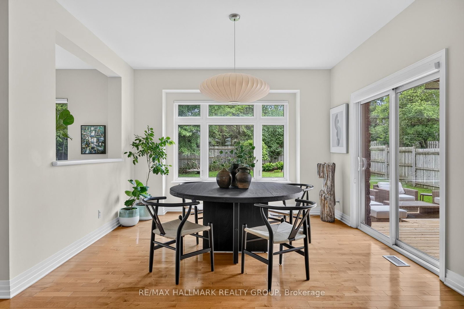 1934 Lenester Avenue • Ottawa, ON photo 10