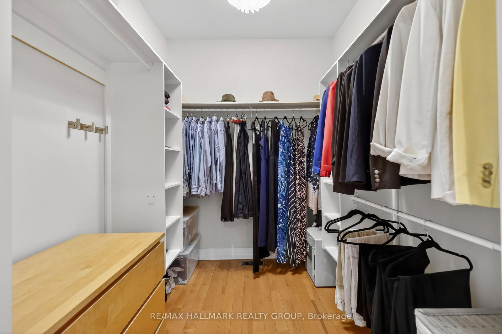 1934 Lenester Avenue • Ottawa, ON photo 24