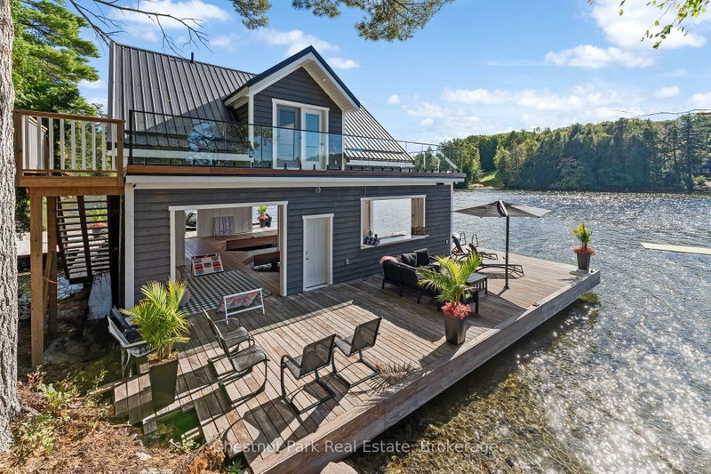 3 - 22 Playfair Island