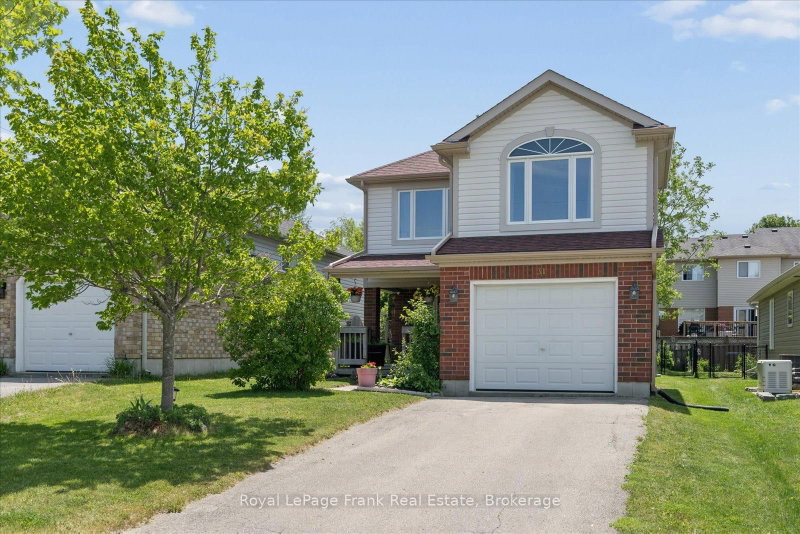 31 Lang Court