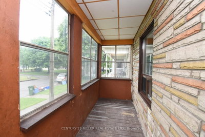 86 Mars Avenue • Hamilton, ON photo 4
