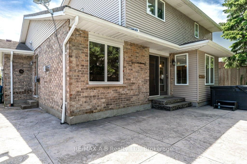 Listing Image 46