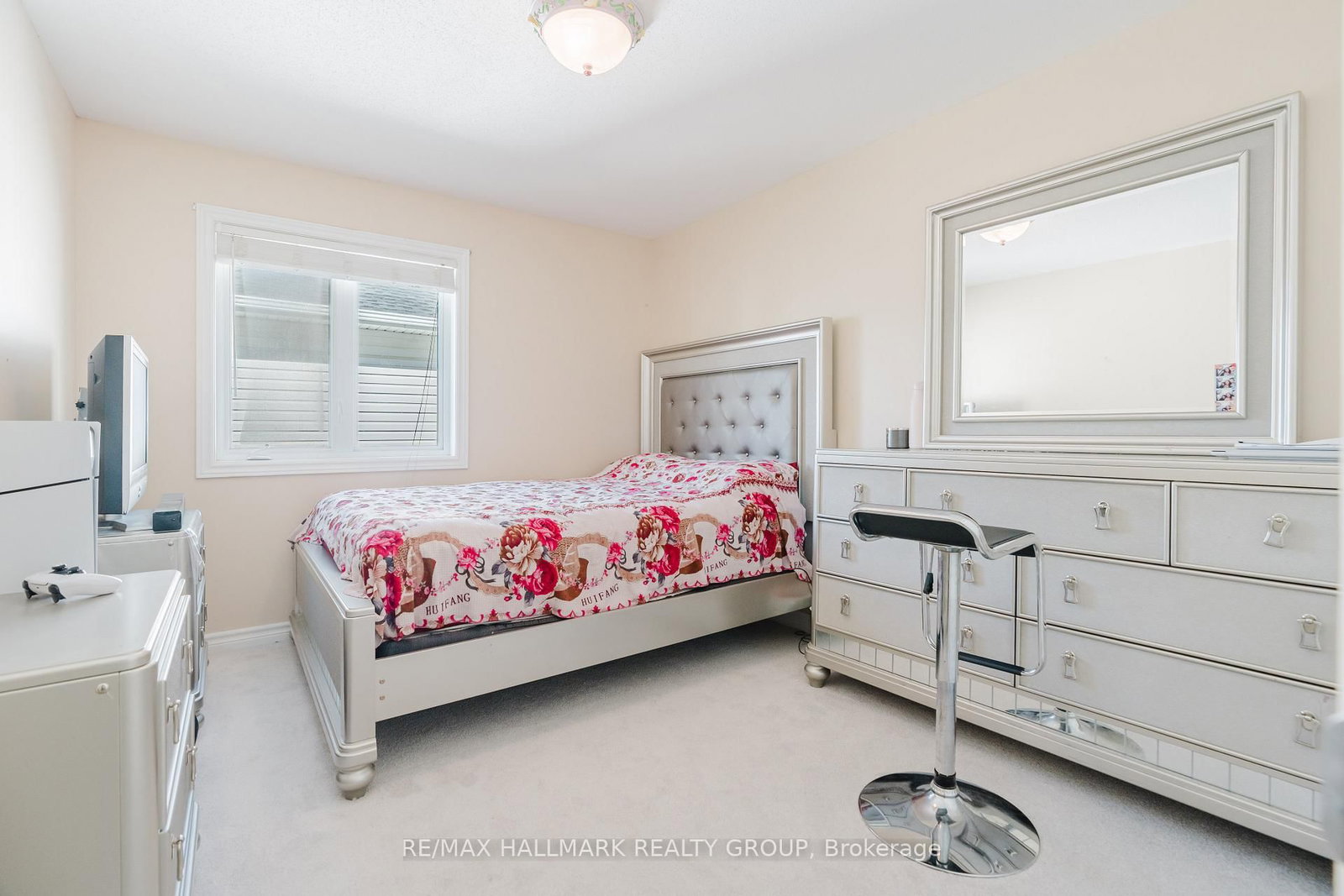 800 Long Point Circle • Ottawa, ON photo 39