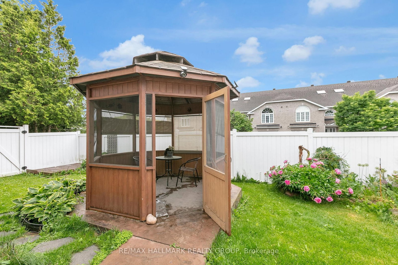2051 Frank Bender Street • Ottawa, ON photo 29