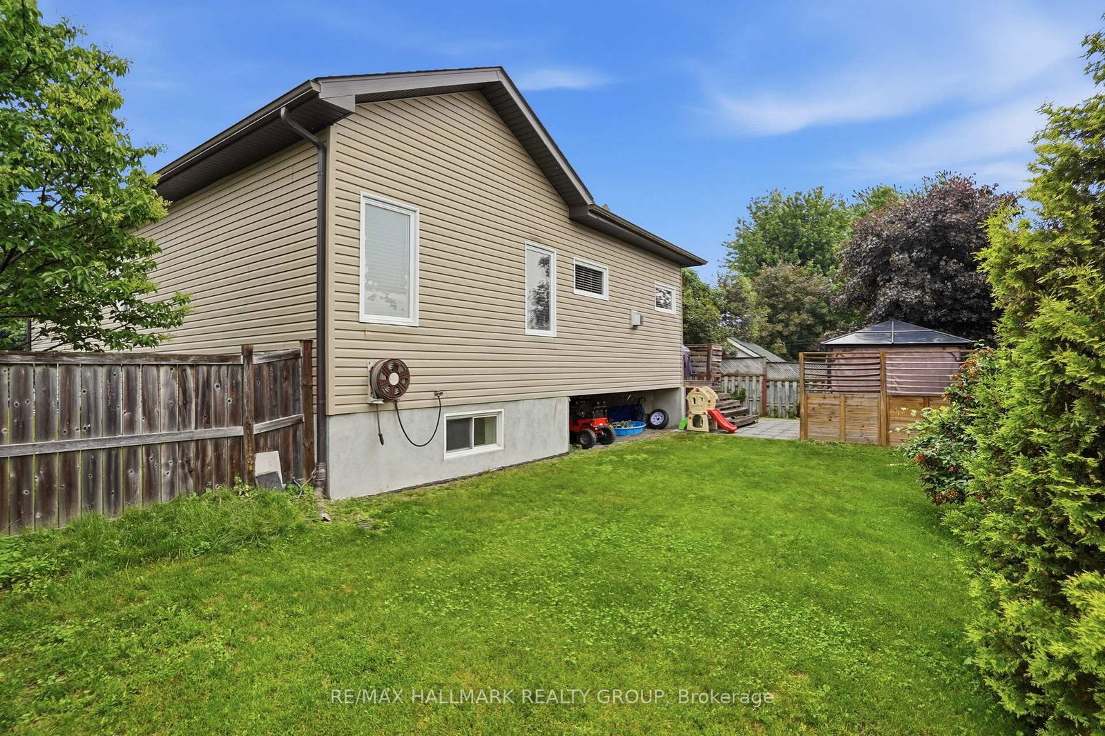 Listing Image 32