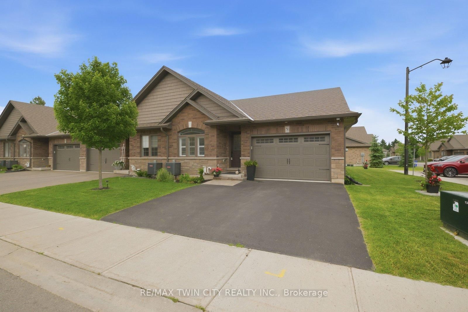 29 Schuyler Street • #51 • Brant, ON photo 1