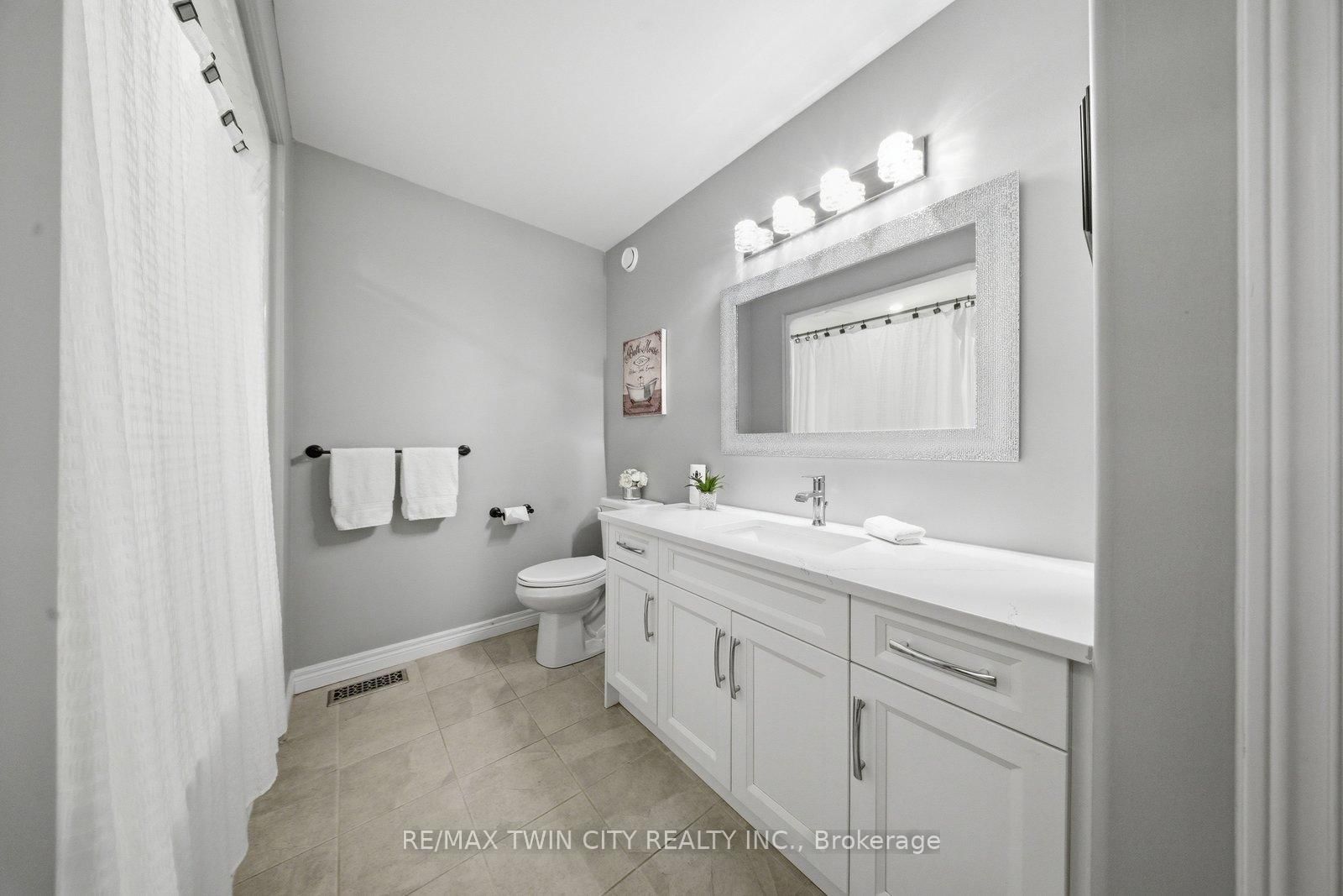 29 Schuyler Street • #51 • Brant, ON photo 25