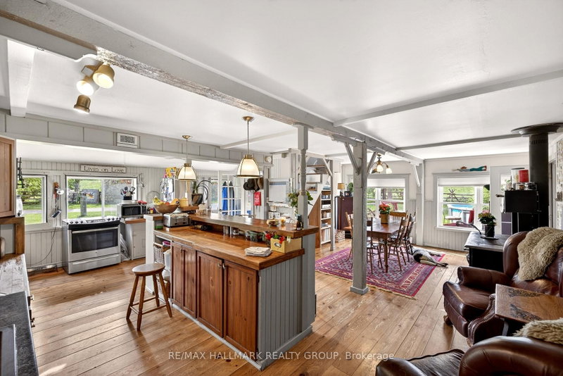 1013 Lavant Darling Rd photo 5