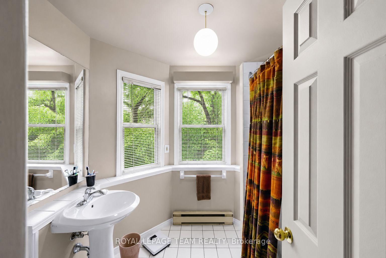 220 Wilbrod Avenue • #2 • Ottawa, ON photo 27