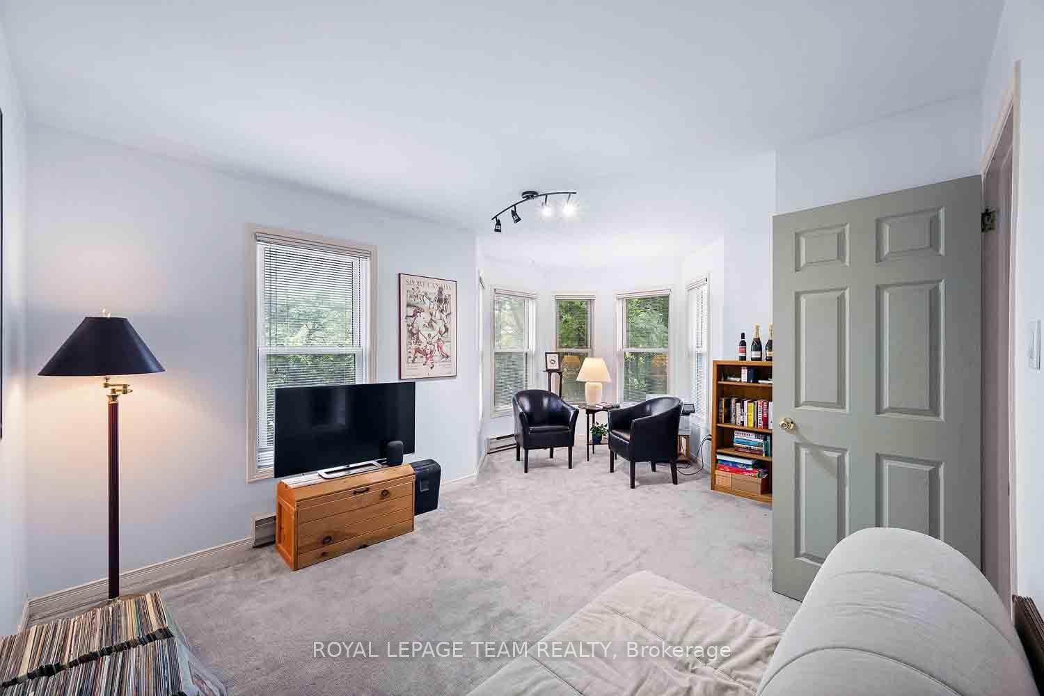 220 Wilbrod Avenue • #2 • Ottawa, ON photo 29