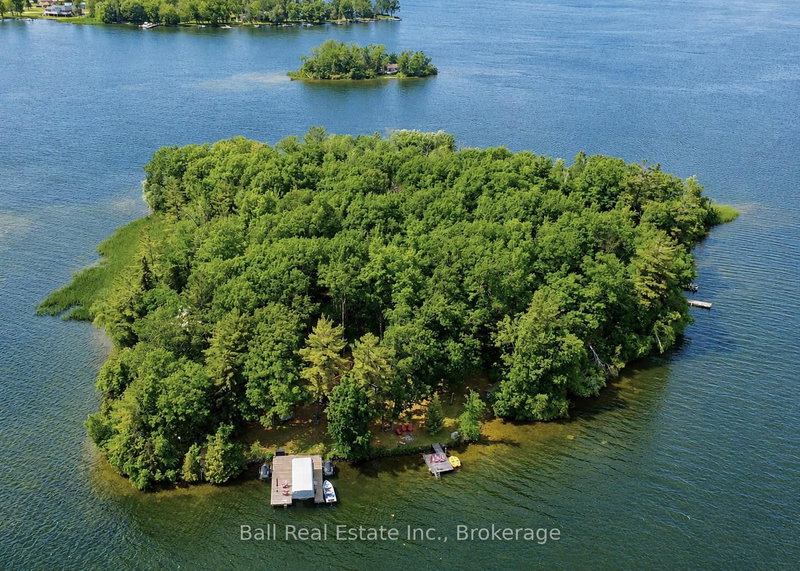 home for sale on 927 Kelly Island null