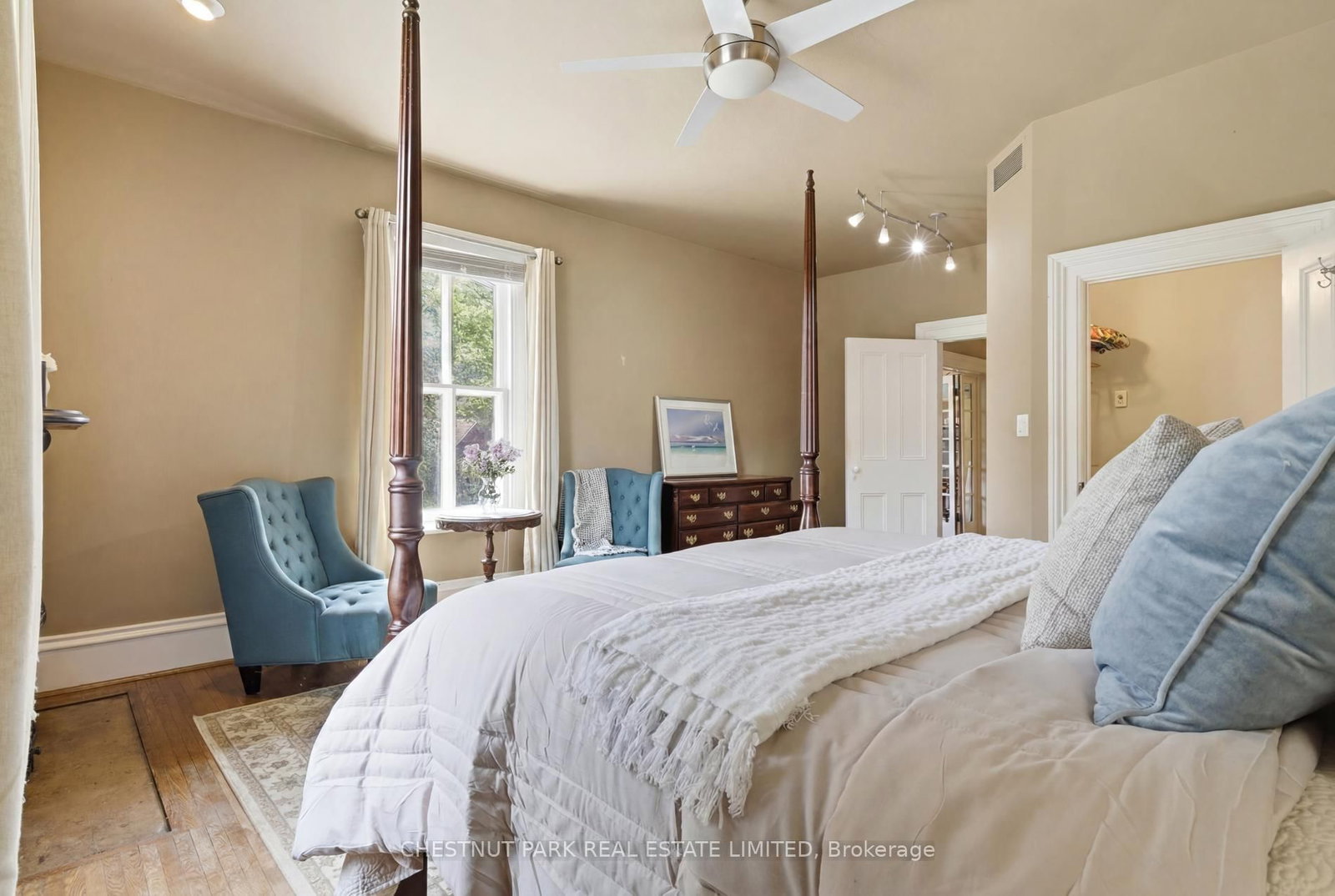 30 Shrewsbury Street • Stratford, ON photo 22