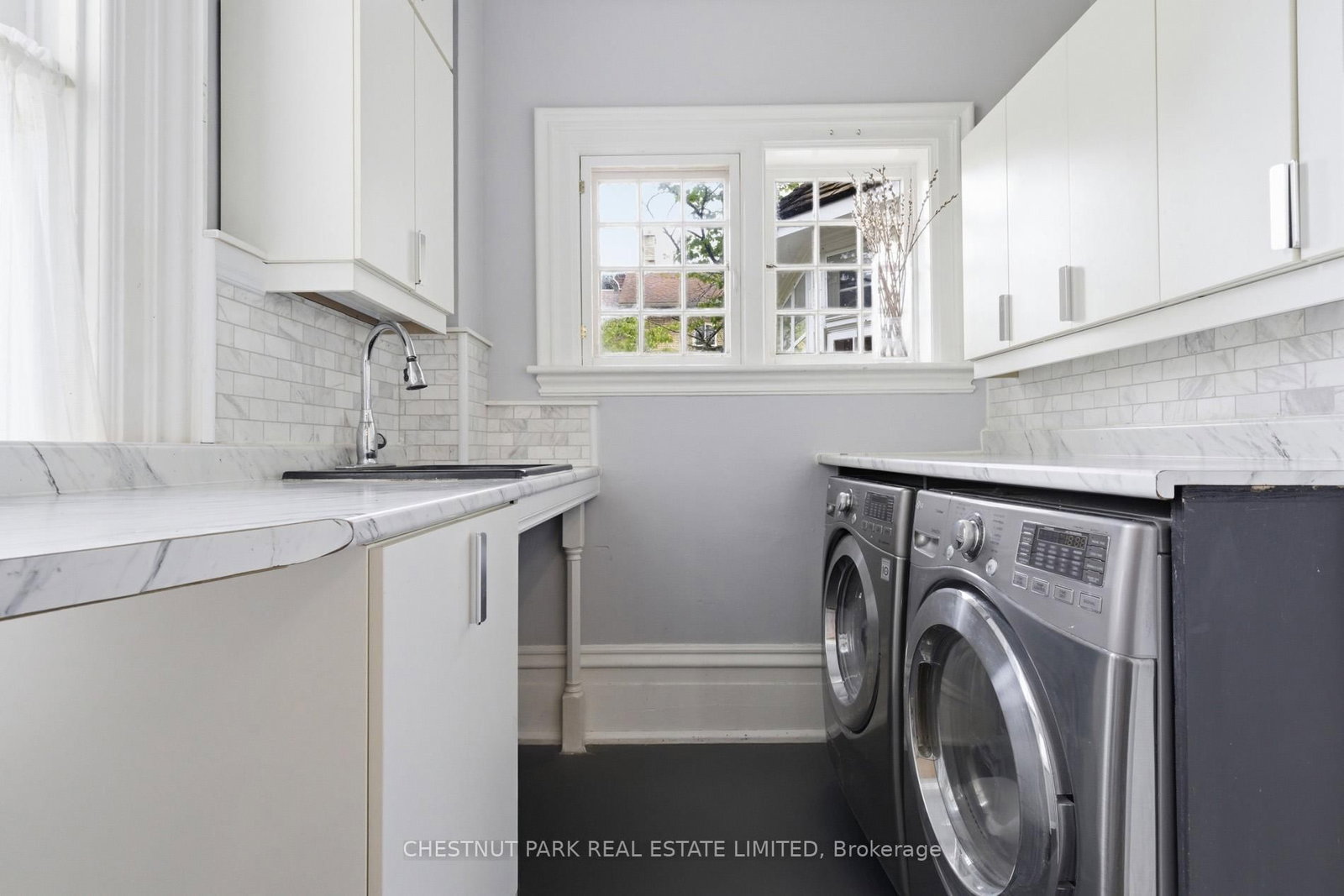 30 Shrewsbury Street • Stratford, ON photo 32