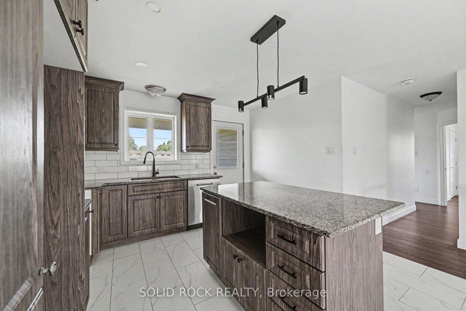 830 Portelance Avenue • Hawkesbury, ON photo 12