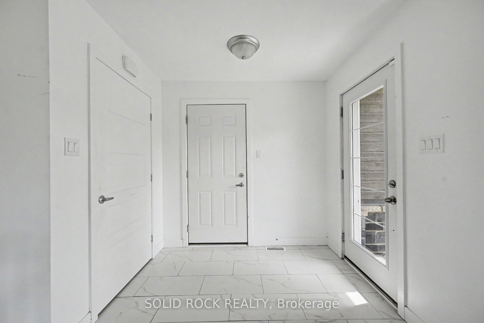 830 Portelance Avenue • Hawkesbury, ON photo 4